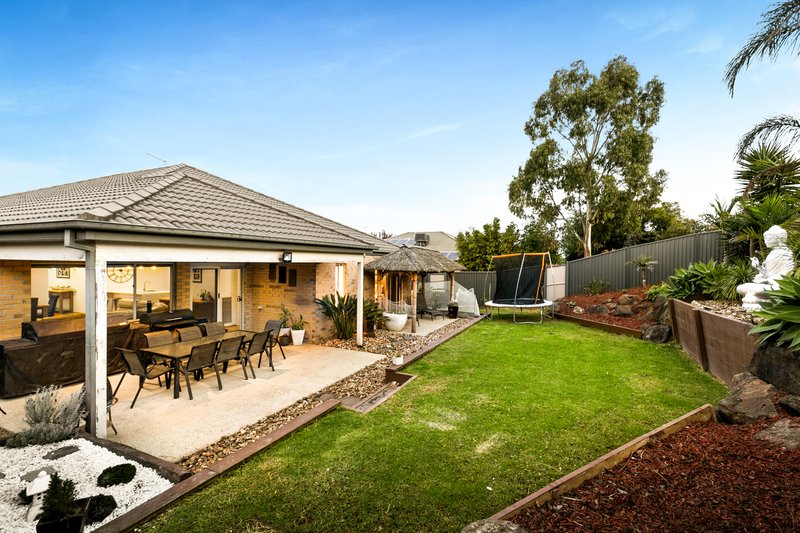 Photo - 42 Sarton Link, Pakenham VIC 3810 - Image 13