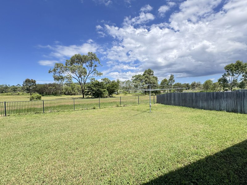 Photo - 42 Scenic Crescent, Bowen QLD 4805 - Image 15