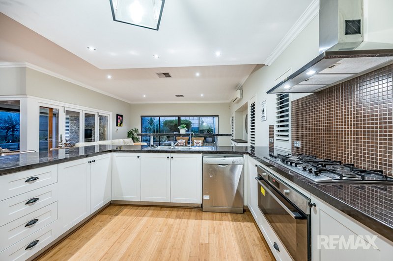 Photo - 42 Seaham Way, Mindarie WA 6030 - Image 17