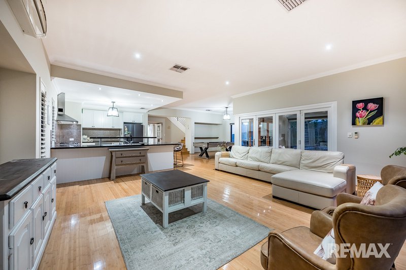 Photo - 42 Seaham Way, Mindarie WA 6030 - Image 19