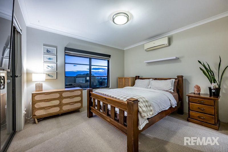 Photo - 42 Seaham Way, Mindarie WA 6030 - Image 25
