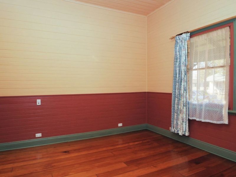 Photo - 42 Shedden Street, Cessnock NSW 2325 - Image 9