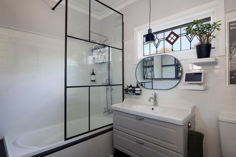 Photo - 42 Shipley Road, Blackheath NSW 2785 - Image 7