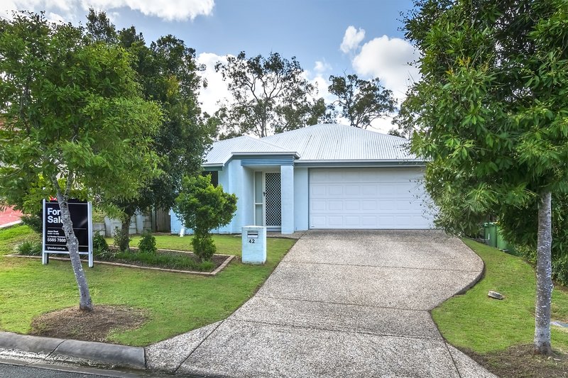 Photo - 42 Silver Gull Street, Coomera QLD 4209 - Image 6