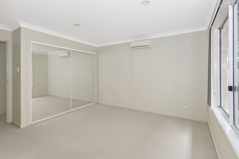 Photo - 42 Silver Gull Street, Coomera QLD 4209 - Image 14