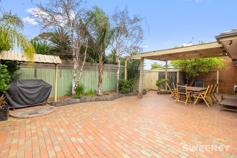 Photo - 42 Simmons Drive, Seaholme VIC 3018 - Image 9