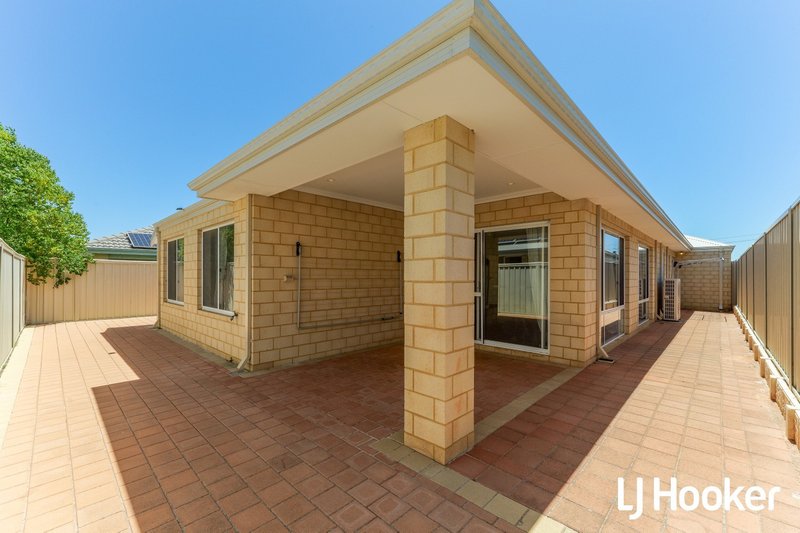 Photo - 42 Sittella Gardens, East Cannington WA 6107 - Image 17