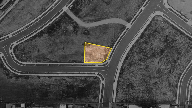 Photo - 42 Solomon Crescent, Horningsea Park NSW 2171 - Image 7