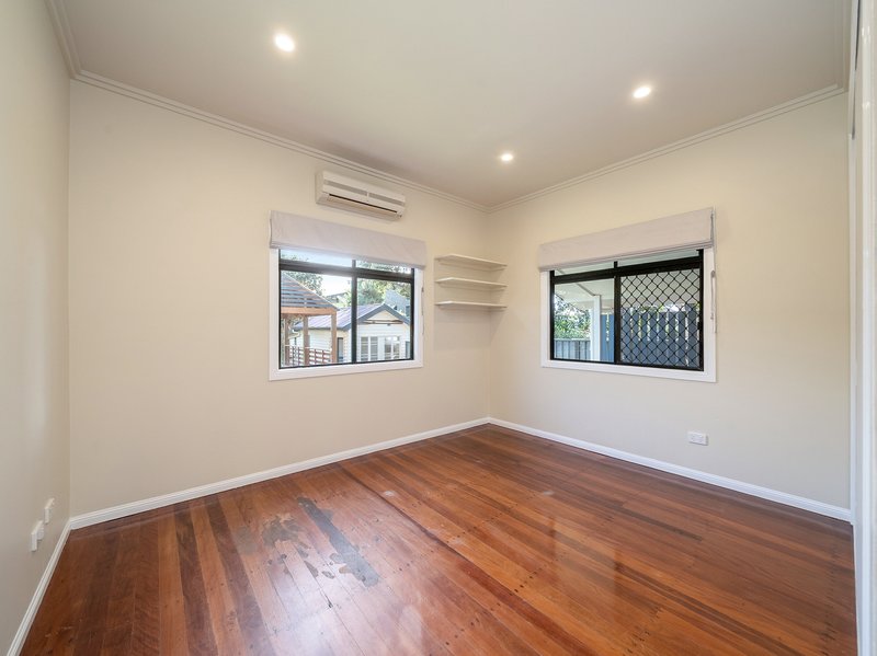 Photo - 42 Sorrento Street, Margate QLD 4019 - Image 11