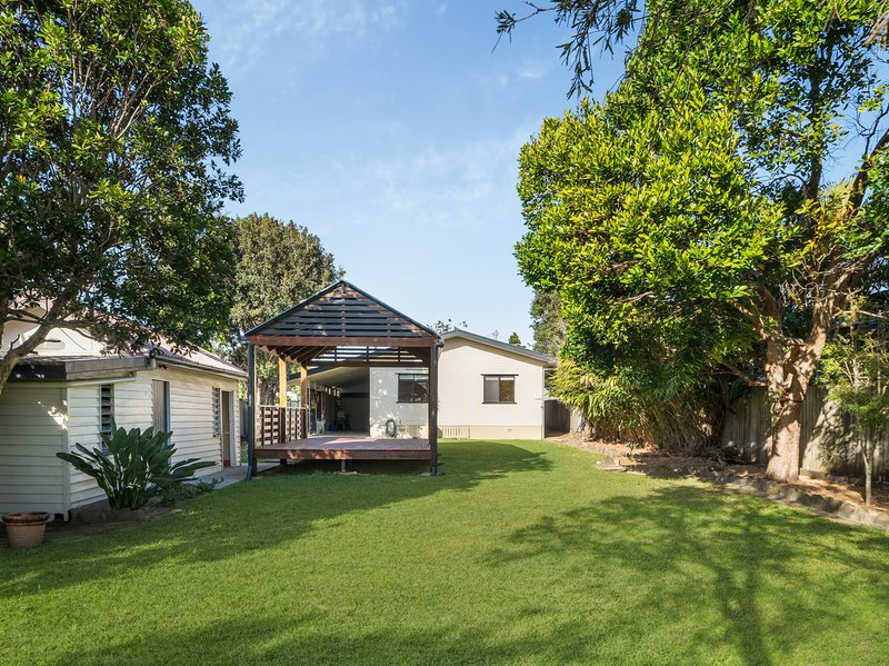 Photo - 42 Sorrento Street, Margate QLD 4019 - Image 16
