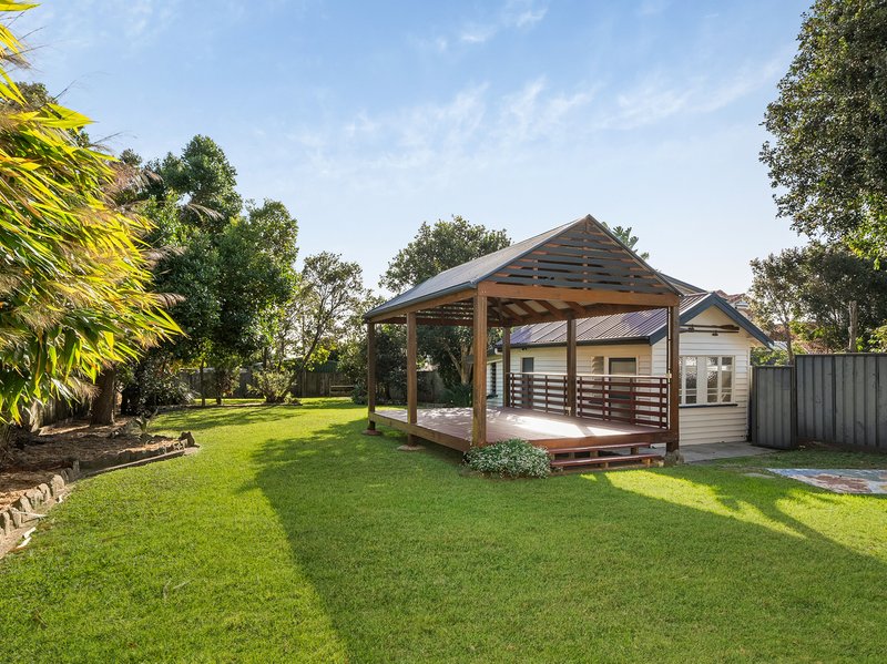 Photo - 42 Sorrento Street, Margate QLD 4019 - Image 17