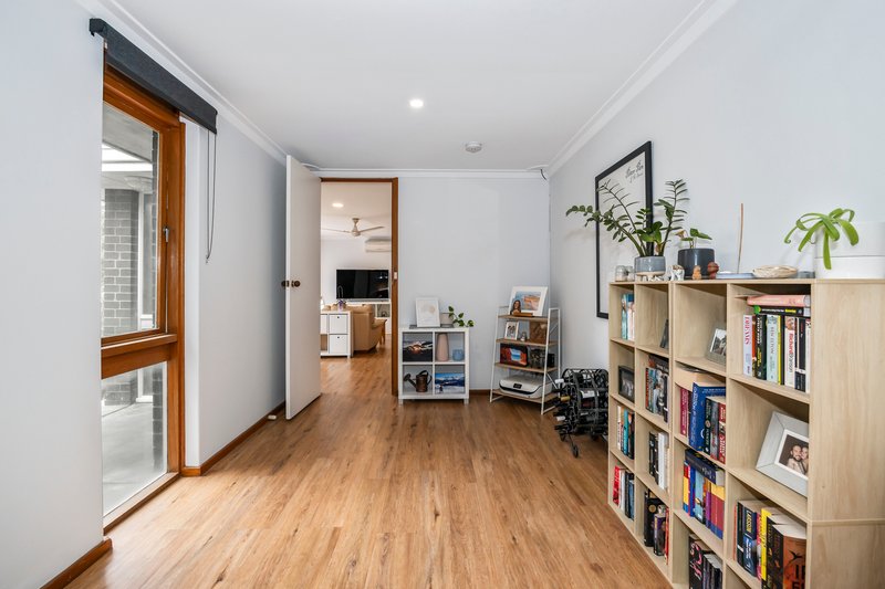Photo - 42 Spinaway Street, Craigie WA 6025 - Image 7