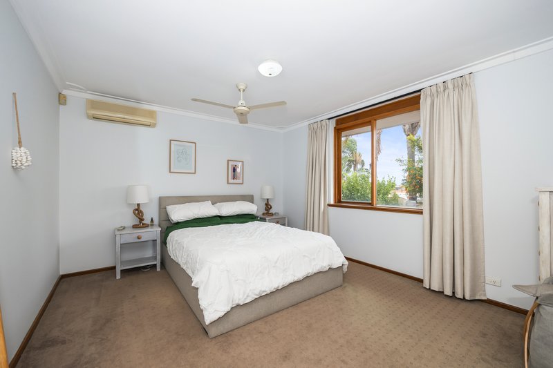 Photo - 42 Spinaway Street, Craigie WA 6025 - Image 12