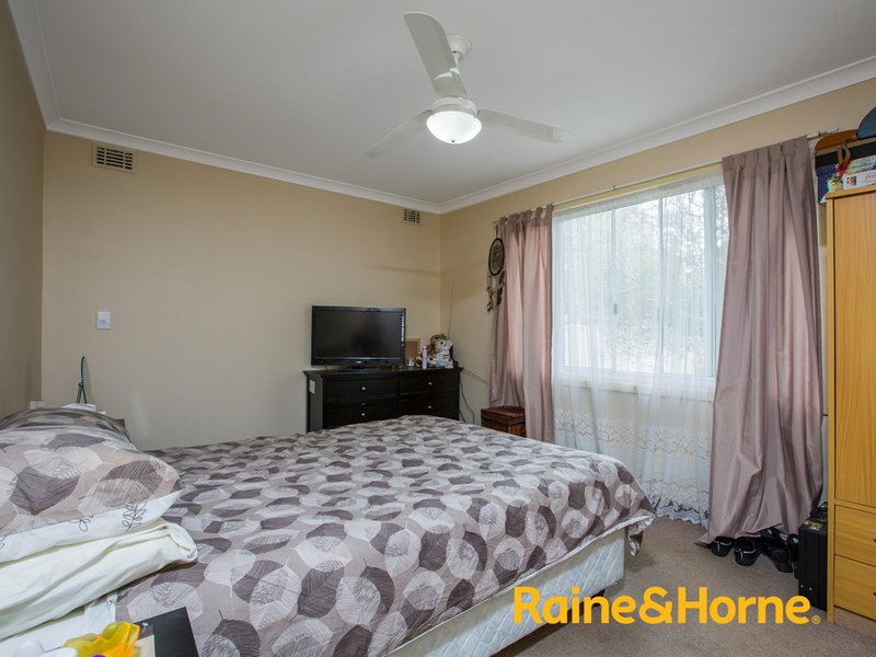 Photo - 42 Stallard Place, Withers WA 6230 - Image 5