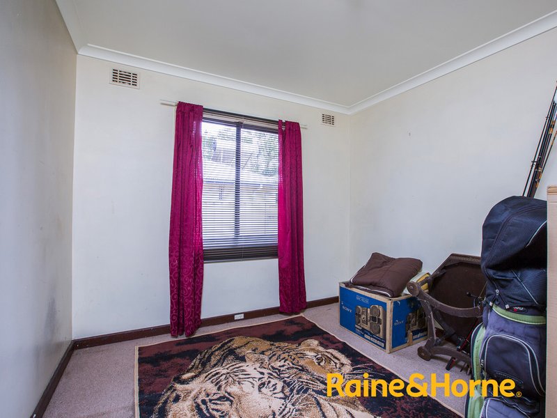 Photo - 42 Stallard Place, Withers WA 6230 - Image 7