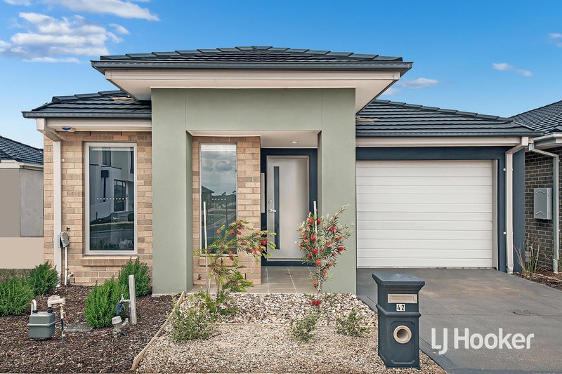 42 Stellar Road, Bonnie Brook VIC 3335