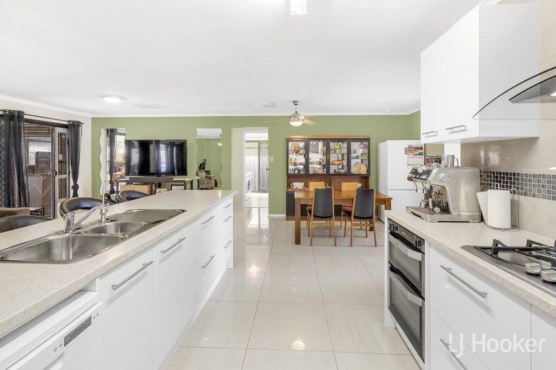 Photo - 42 Sterling Court, Smithfield Plains SA 5114 - Image 10