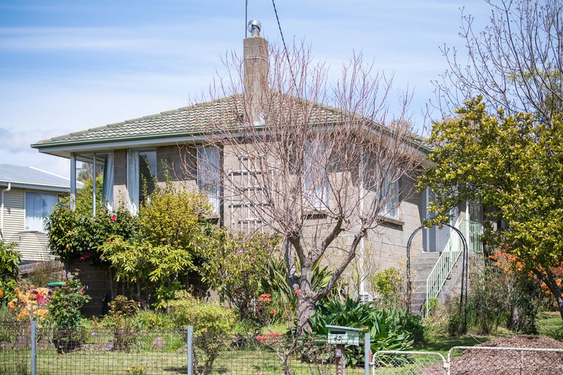 Photo - 42 Stoke Street, Ravenswood TAS 7250 - Image 2