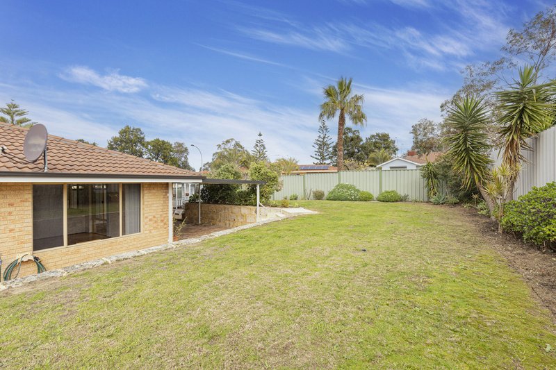 Photo - 42 Stradbroke Gardens, Ridgewood WA 6030 - Image 7