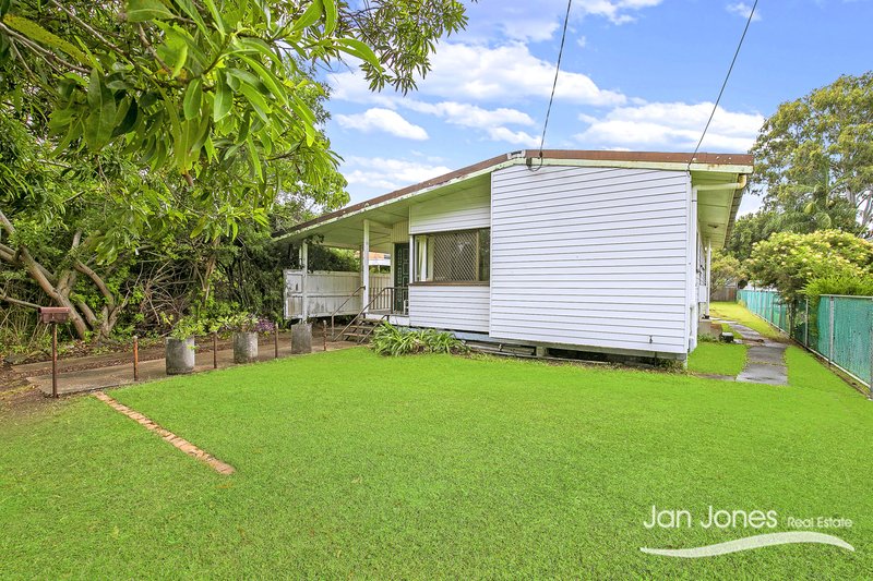 42 Sunnyside Road, Scarborough QLD 4020