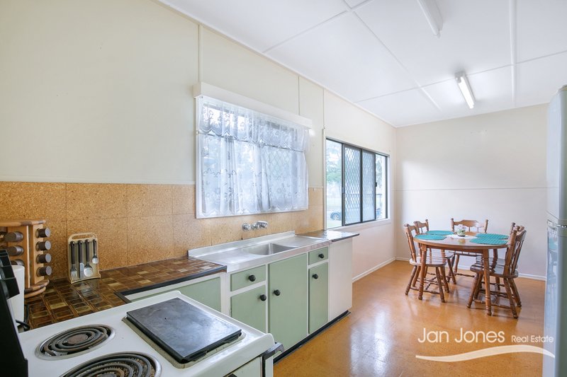 Photo - 42 Sunnyside Road, Scarborough QLD 4020 - Image 7