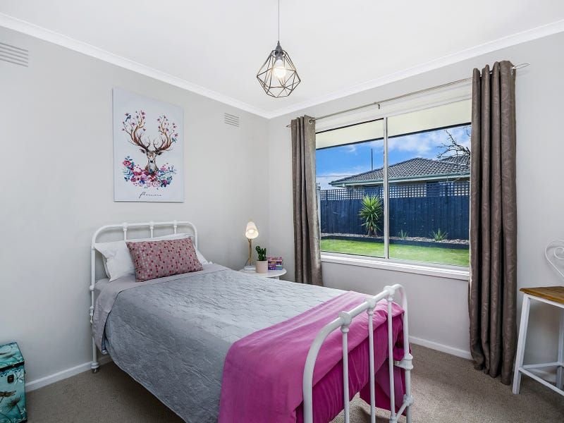 Photo - 42 Swan Street, Warrnambool VIC 3280 - Image 8