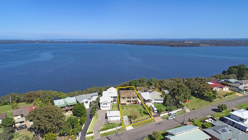 42 Terence Avenue, Lake Munmorah NSW 2259