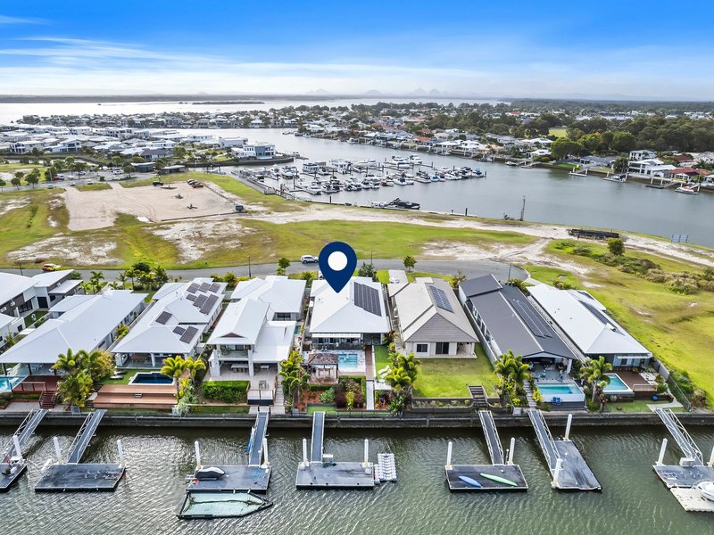 Photo - 42 The Quay, Banksia Beach QLD 4507 - Image 3