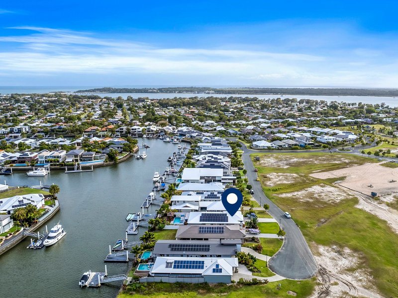 Photo - 42 The Quay, Banksia Beach QLD 4507 - Image 34