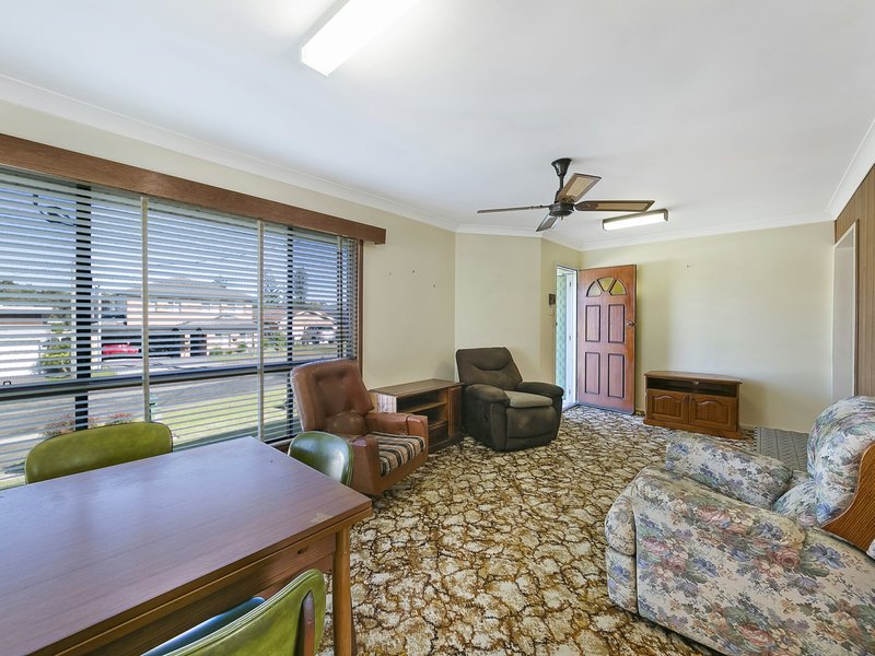 Photo - 42 Thelma Street, Long Jetty NSW 2261 - Image 4