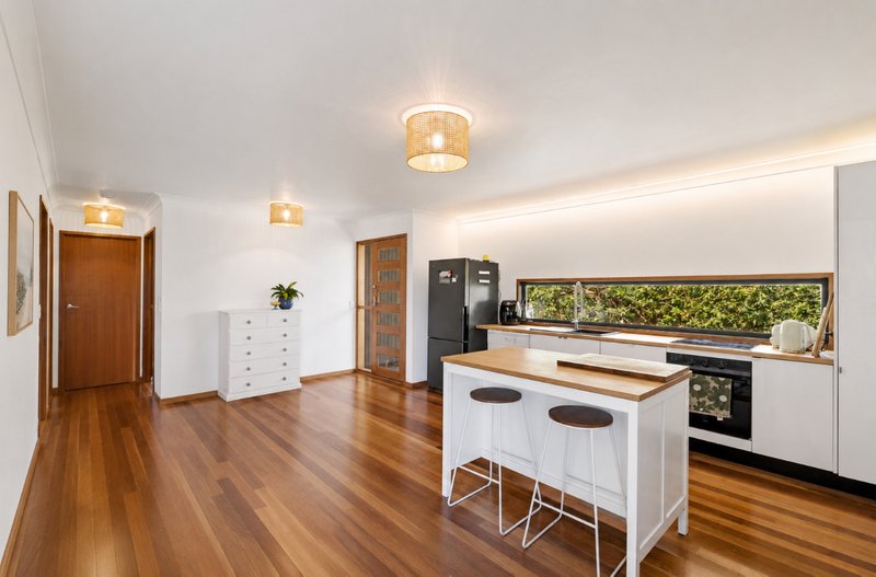 Photo - 42 Timbertop Mead , Burleigh Heads QLD 4220 - Image 6