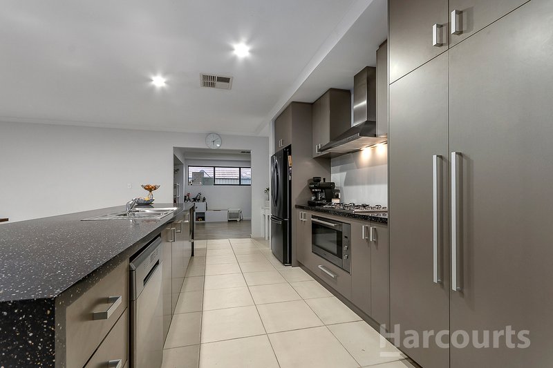 Photo - 42 Topsail Loop, Alkimos WA 6038 - Image 11