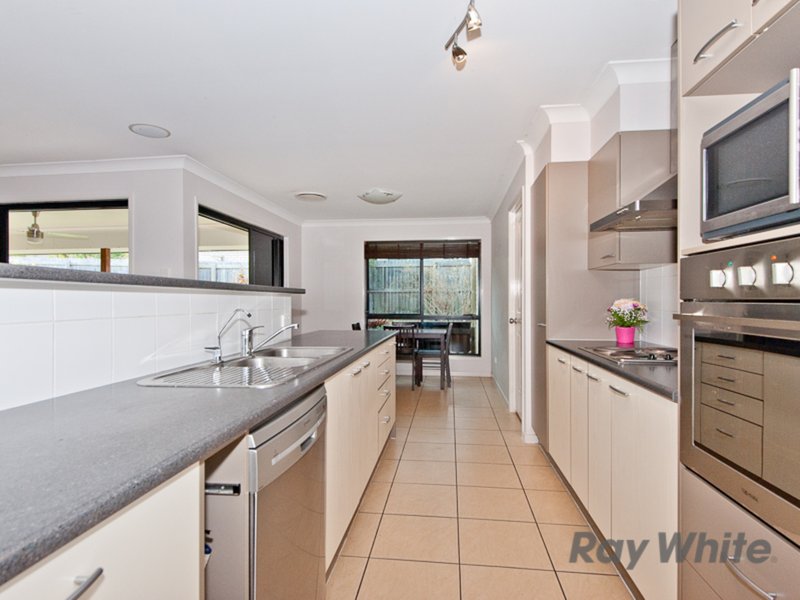 Photo - 42 Tosca Street, Cashmere QLD 4500 - Image 2