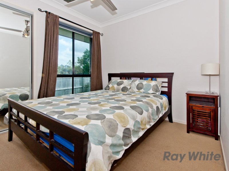 Photo - 42 Tosca Street, Cashmere QLD 4500 - Image 6