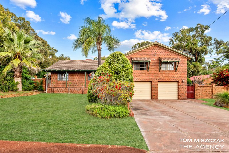 Photo - 42 Trafalgar Road, Lesmurdie WA 6076 - Image 2