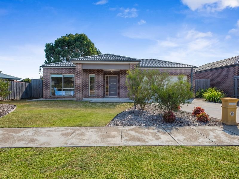 42 Tree Change Way, Woodend VIC 3442