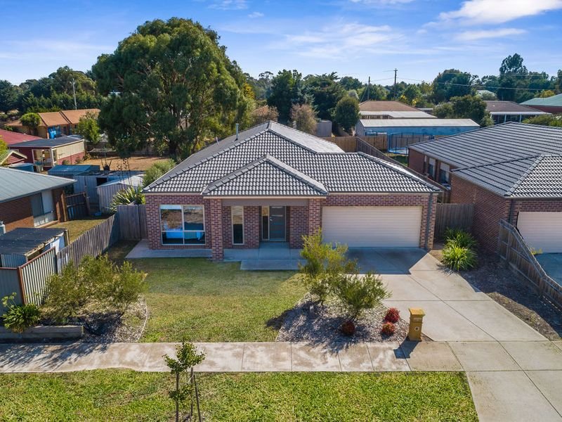 Photo - 42 Tree Change Way, Woodend VIC 3442 - Image 18