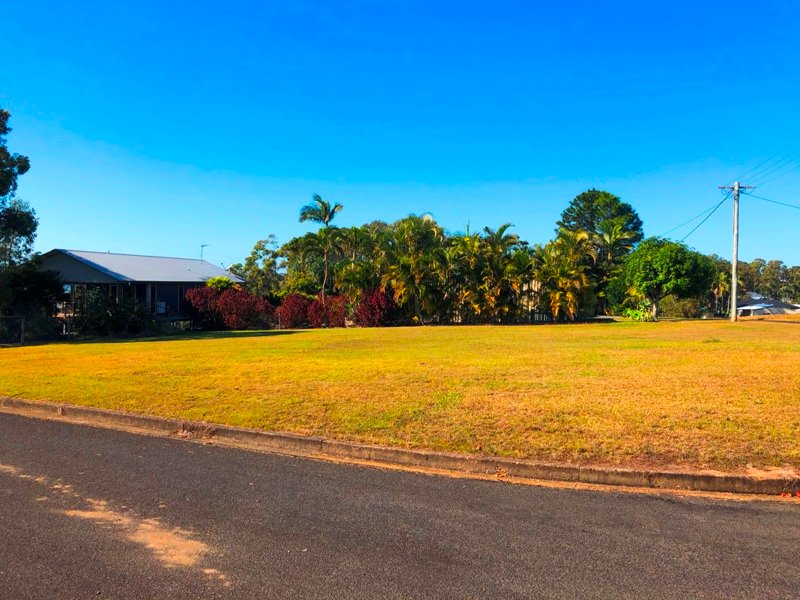 Photo - 42 Turnstone Boulevard, River Heads QLD 4655 - Image 11