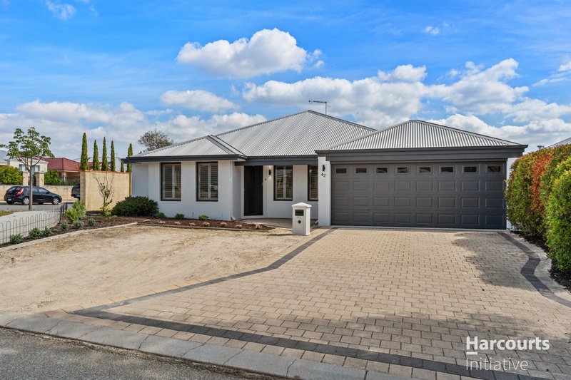 Photo - 42 Two Rivers Loop, Ellenbrook WA 6069 - Image 1