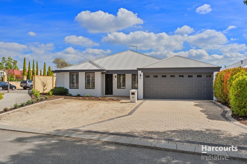 Photo - 42 Two Rivers Loop, Ellenbrook WA 6069 - Image 3