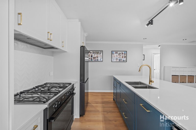 Photo - 42 Two Rivers Loop, Ellenbrook WA 6069 - Image 11