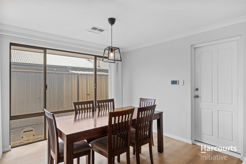 Photo - 42 Two Rivers Loop, Ellenbrook WA 6069 - Image 14