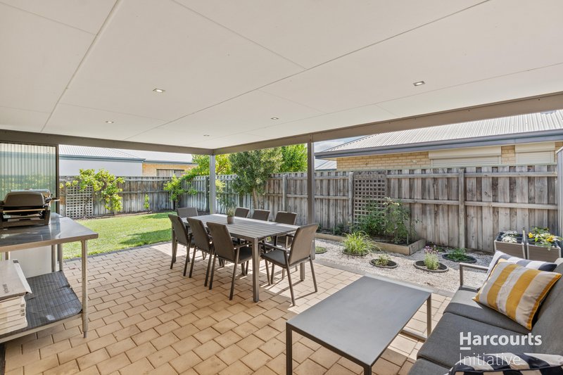 Photo - 42 Two Rivers Loop, Ellenbrook WA 6069 - Image 23