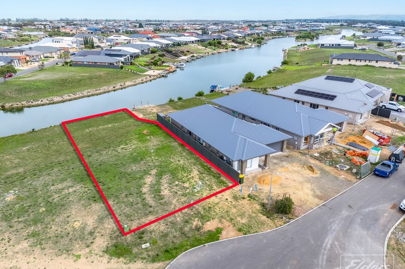 Photo - 42 Tyro Parade, Hindmarsh Island SA 5214 - Image 5
