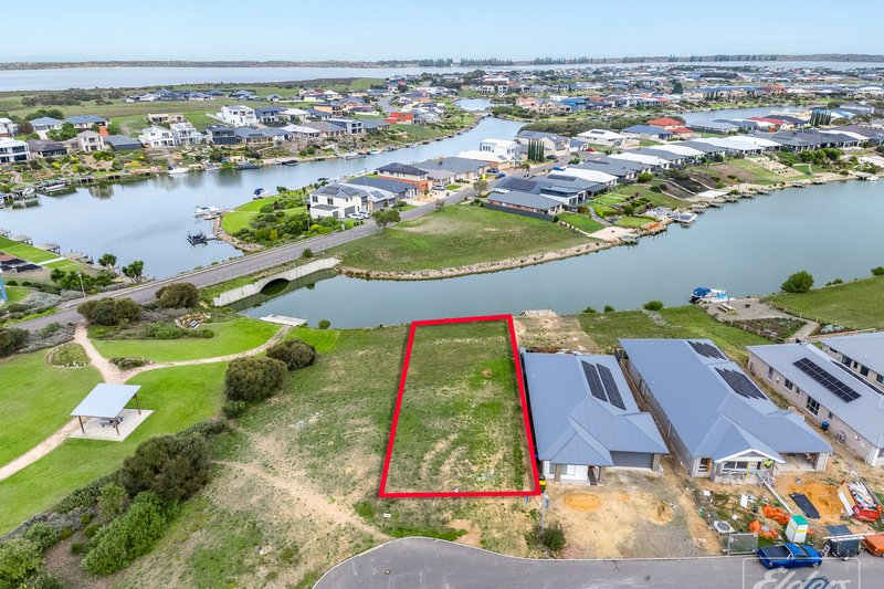 Photo - 42 Tyro Parade, Hindmarsh Island SA 5214 - Image 8