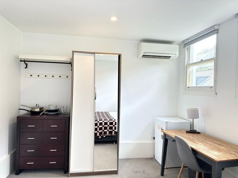 Photo - 42 Union Street, Mcmahons Point NSW 2060 - Image 4