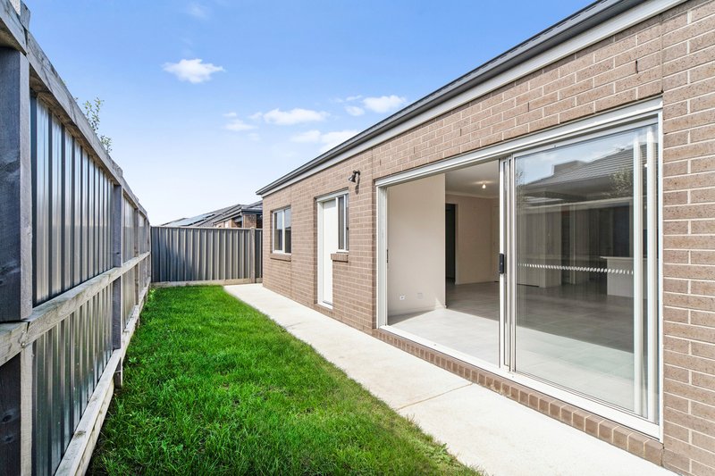 Photo - 42 Viola Circuit, Clyde VIC 3978 - Image 10