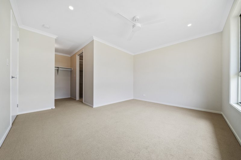 Photo - 42 Walker Avenue, Belivah QLD 4207 - Image 2