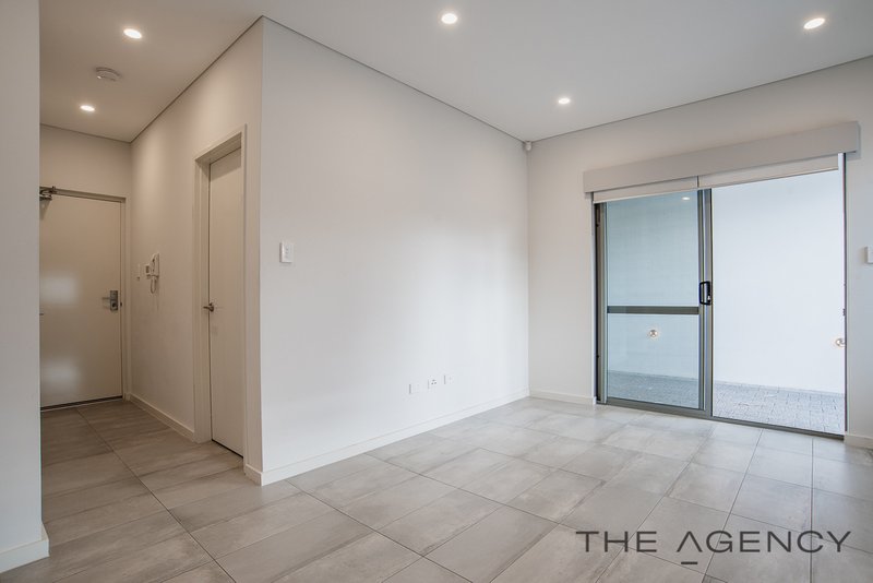 Photo - 4/2 Walter Road West , Inglewood WA 6052 - Image 8