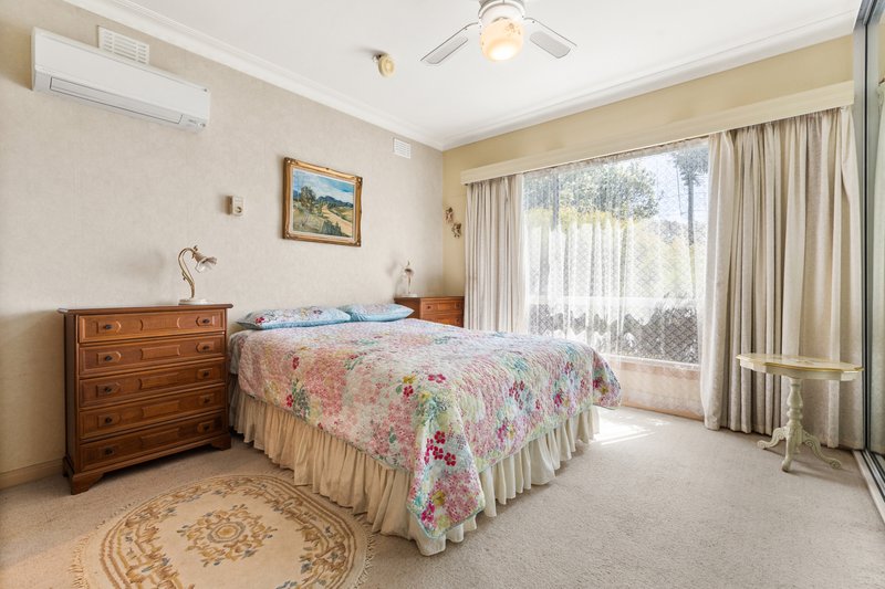 Photo - 42 Warren Road, Mordialloc VIC 3195 - Image 10